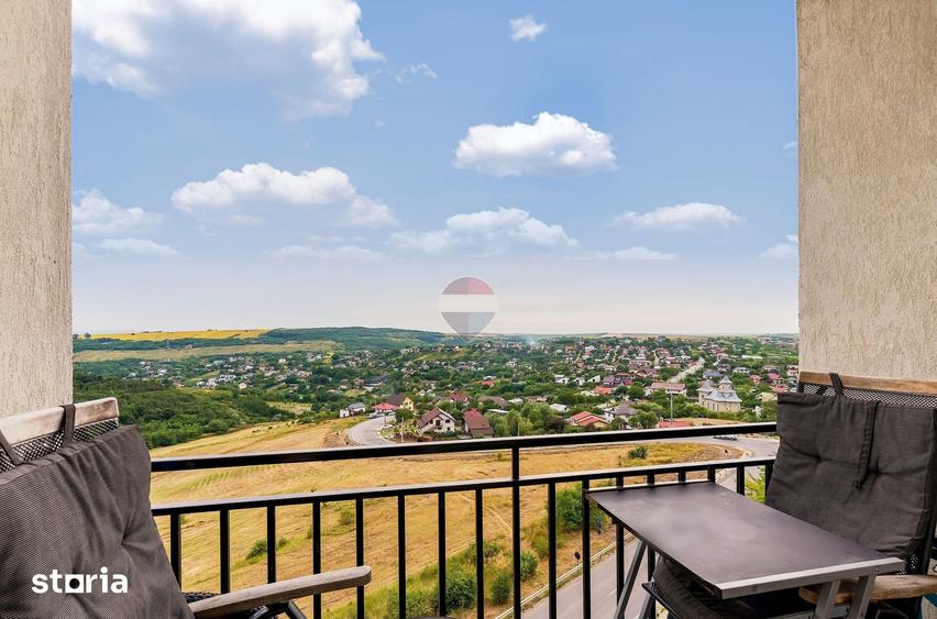 Apartament cu 5 camere decomandat în Breazu