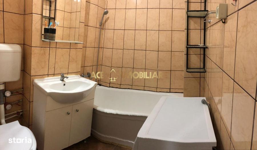 Garsonieră decomandată, mobilată în Gorjului