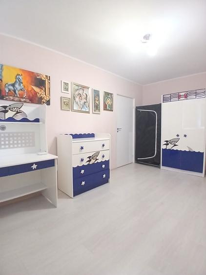 Apartament cu 2 camere semidecomandat în Drumul Carului