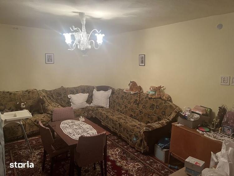 Casă cu 4 camere cu Teren 110 Mp în Central