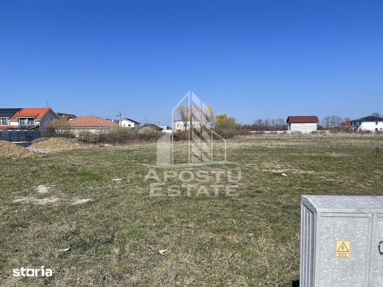 Teren de 804 mp, în Ghiroda