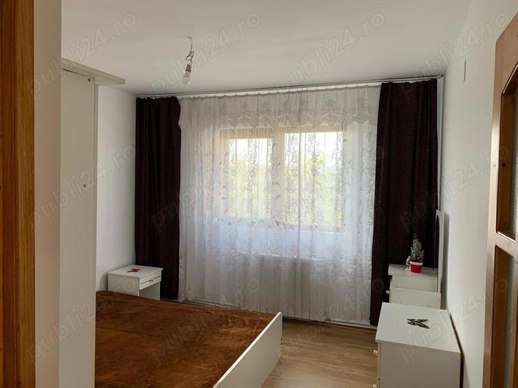 Casă cu 5 camere cu Teren 1000 Mp în Miroslava