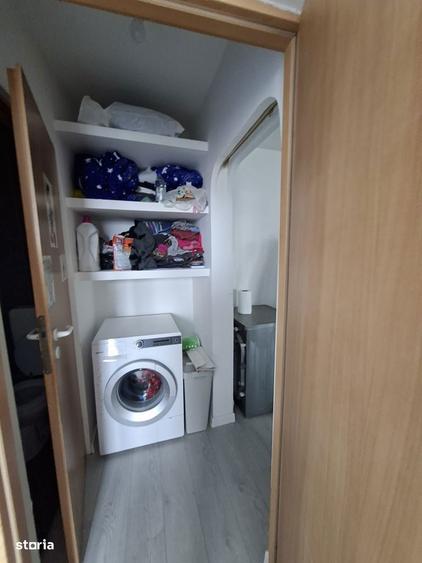 Apartament cu 2 camere semidecomandat în Zețarilor