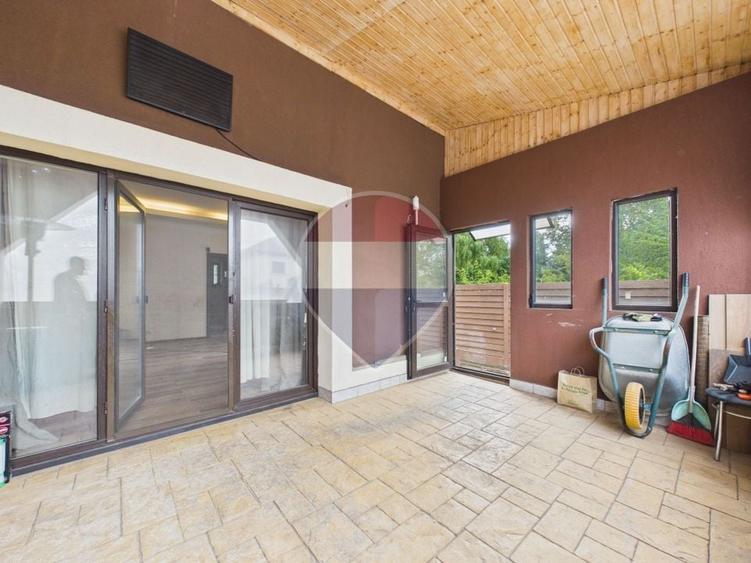 Casă individuală cu 4 camere cu Teren 565 Mp în Central