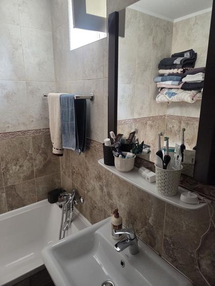 Apartament cu 4 camere decomandat în Ultracentral