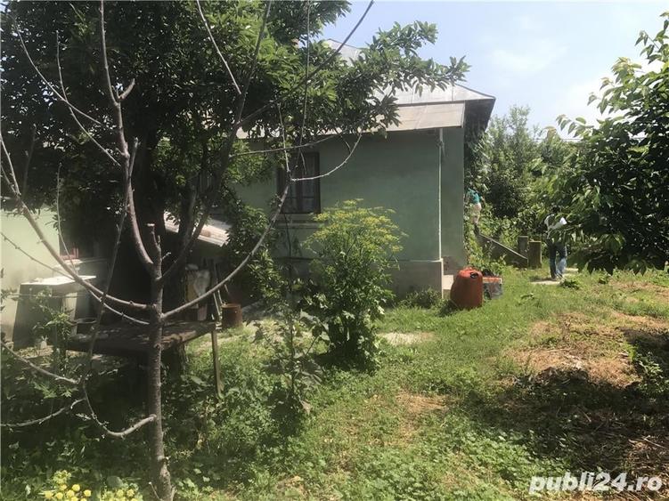Casă cu 4 camere cu Teren 1000 Mp în Melinești
