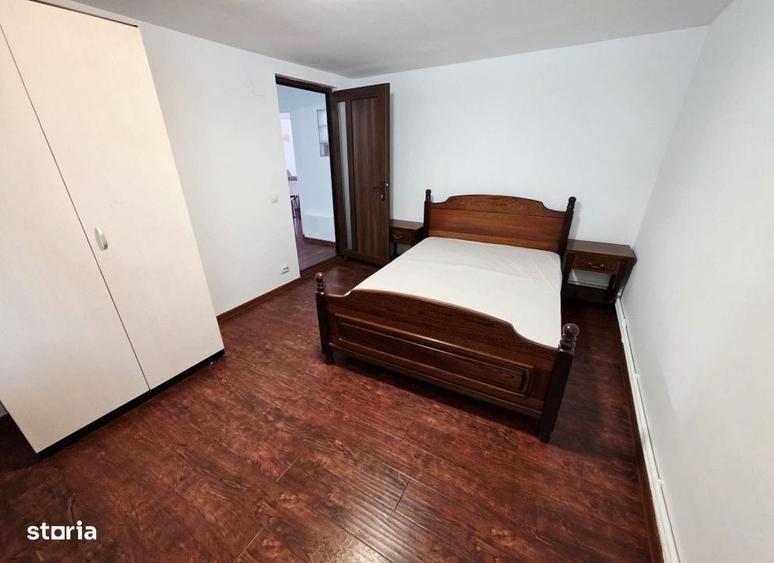 Apartament cu 3 camere în Piața Unirii