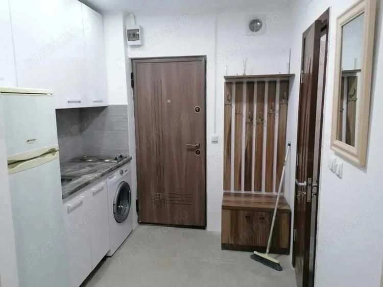 Garsonieră decomandată în Lujerului