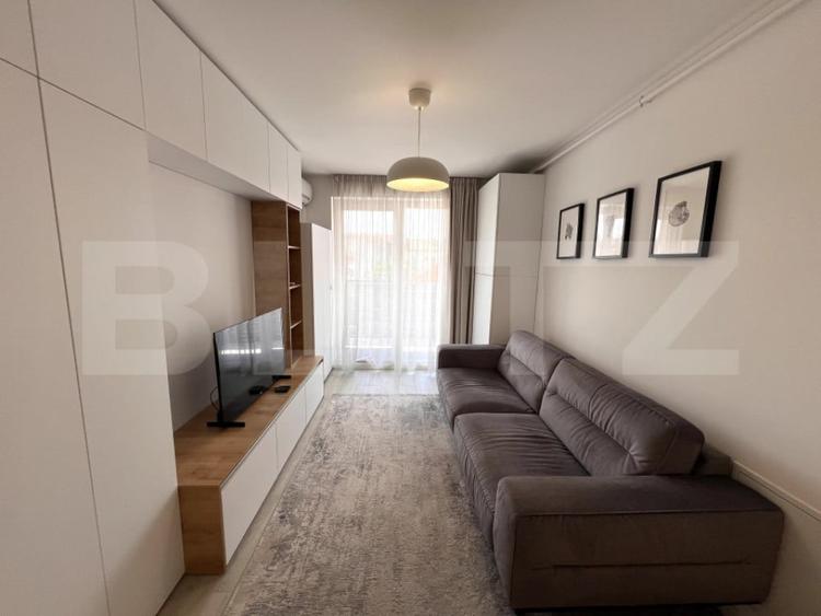 Apartament 3 camere, 60 mp, zona Horea - 2