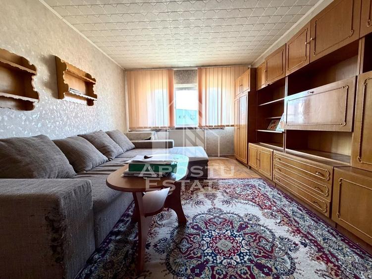 Apartament cu 2 camere decomandat, mobilat în Soarelui