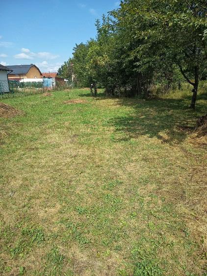 Teren de 1206 mp, în Brebu