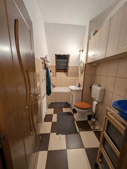 Apartament cu 2 camere decomandat în Lipovei