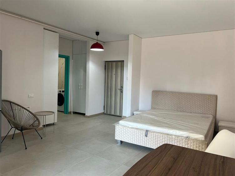 Garsonieră decomandată în Orașul Vechi