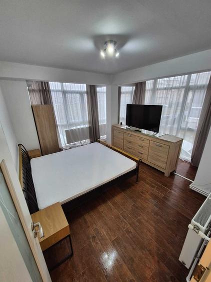 Apartament cu 2 camere decomandat în Florești