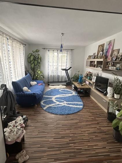 Casă cu 3 camere în Central