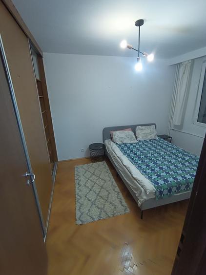 Apartament cu 2 camere semidecomandat în Baba Novac
