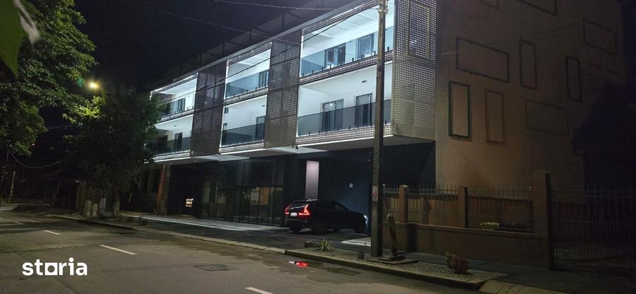 Apartament cu 3 camere în Sântandrei