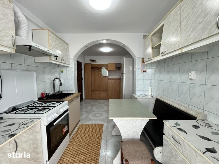 Apartament de inchiriat, 2 camere, decomandat, 54 mp, Nicolina - 16