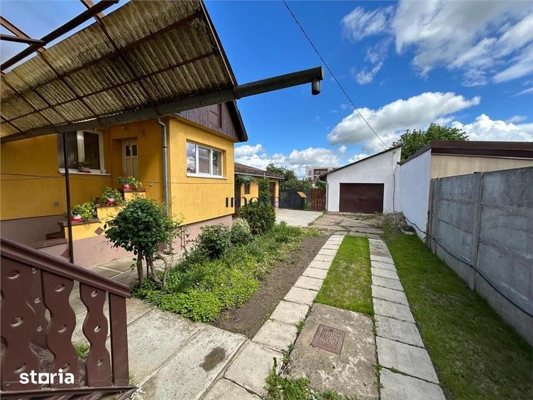 Casă cu 5 camere cu Teren 250 Mp în Aurel Vlaicu