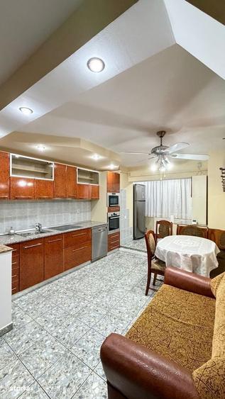 cv 98 Bd.Republicii, apartament 2 camere decomandat , etaj II - 5