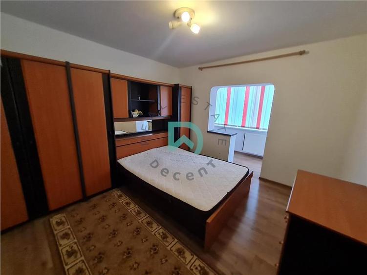 Apartament cu 2 camere decomandat, mobilat în Noua