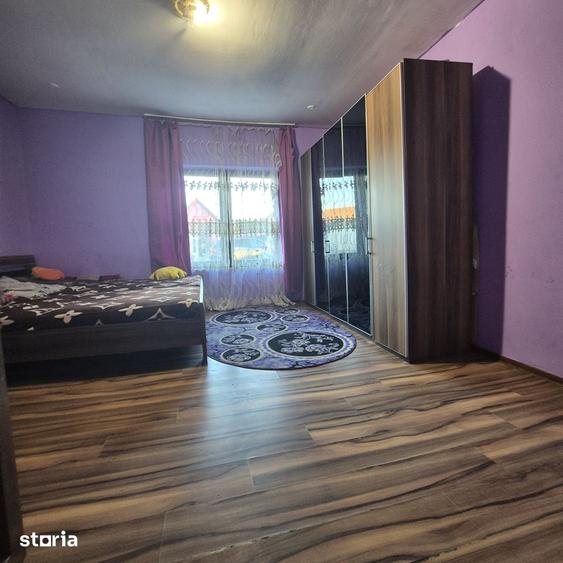 Casă cu 3 camere cu Teren 900 Mp în Șega