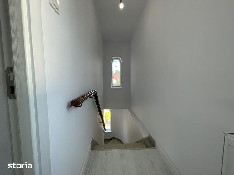 Casă cu 4 camere cu Teren 244 Mp în Gara Veche