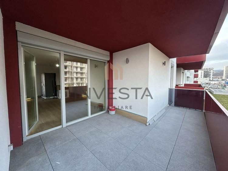 Apartament cu 3 camere decomandat în Iris