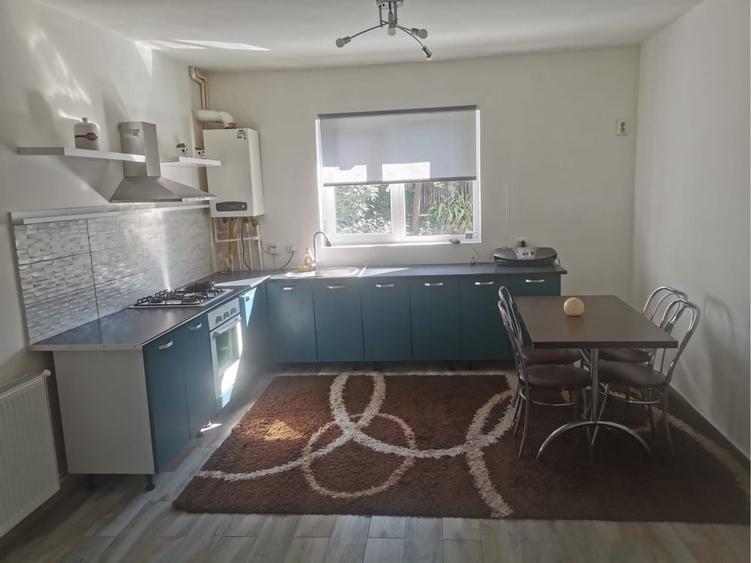 Casă cu 2 camere cu Teren 1000 Mp în Dancu