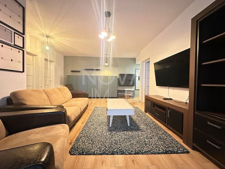 Apartament cu 3 camere semidecomandat, mobilat în Arhitecților - Calea Cisnădiei