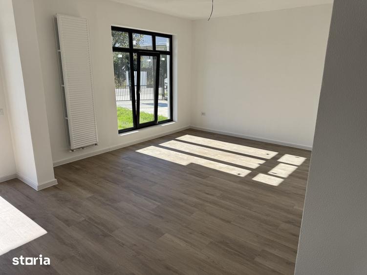 Casă cu 3 camere cu Teren 600 Mp în Central