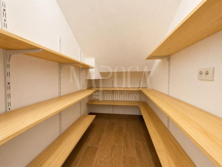 Duplex cu 4 camere cu Canalizare în Florești