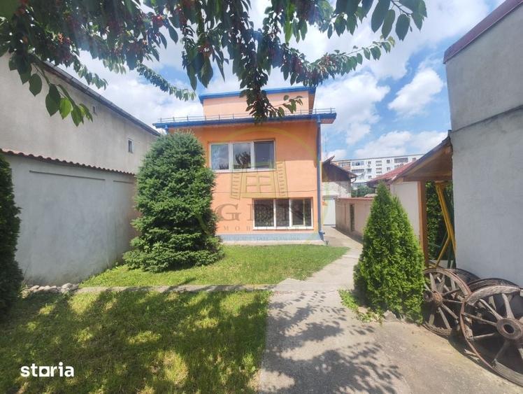 Casă cu 3 camere cu Teren 458 Mp în Central