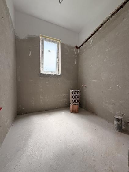 Duplex cu 4 camere cu Canalizare în Giroc
