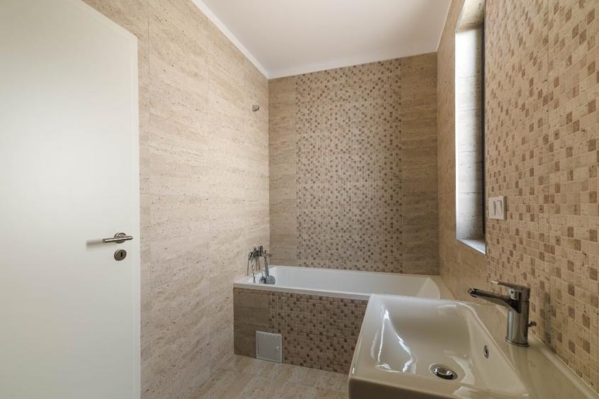 Duplex cu 3 camere cu Teren 200 Mp în Sânpetru