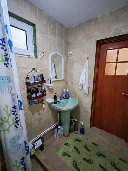 Casă cu 3 camere cu Teren 200 Mp în Siriu
