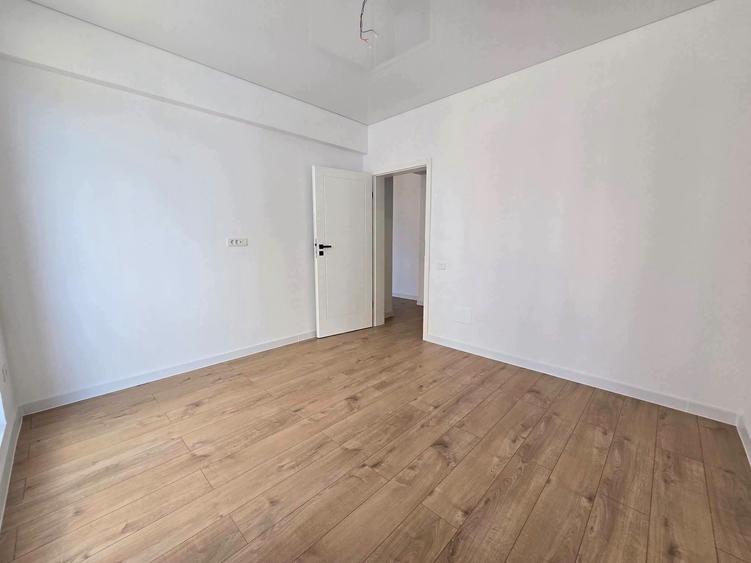 Apartament cu 2 camere decomandat în Dobroești
