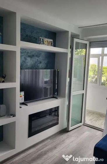 Apartament cu 2 camere semidecomandat în Central