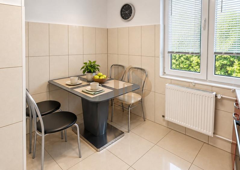 Apartament cu 3 camere semidecomandat în Valea Ialomiței