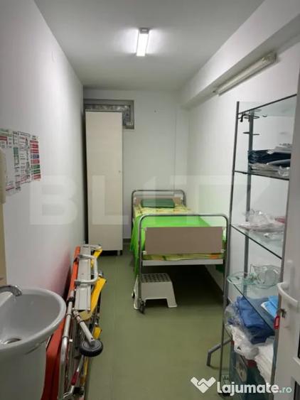 Spațiu comercial, de 369 mp, în Policlinica