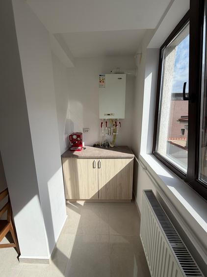 Apartament cu 3 camere decomandat în 1 Decembrie 1918