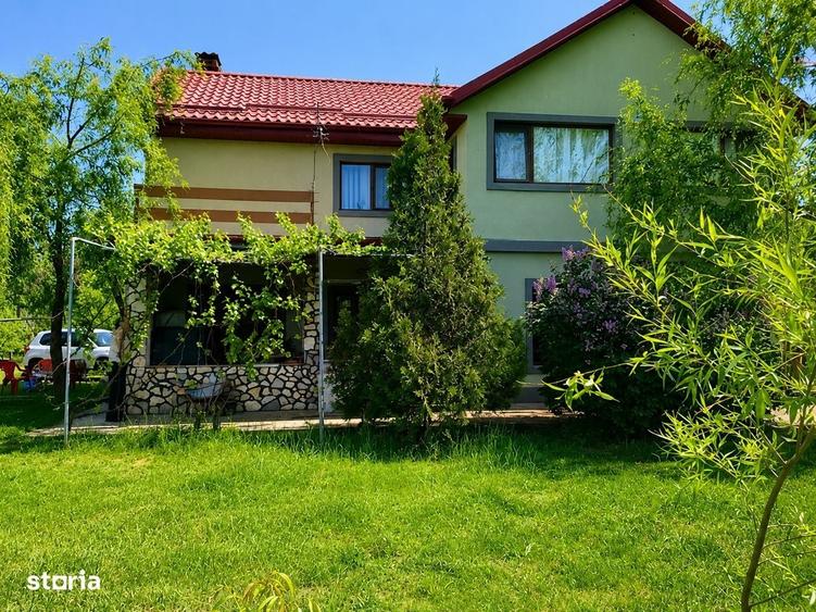 Casă cu 4 camere în Gura Câlnăului