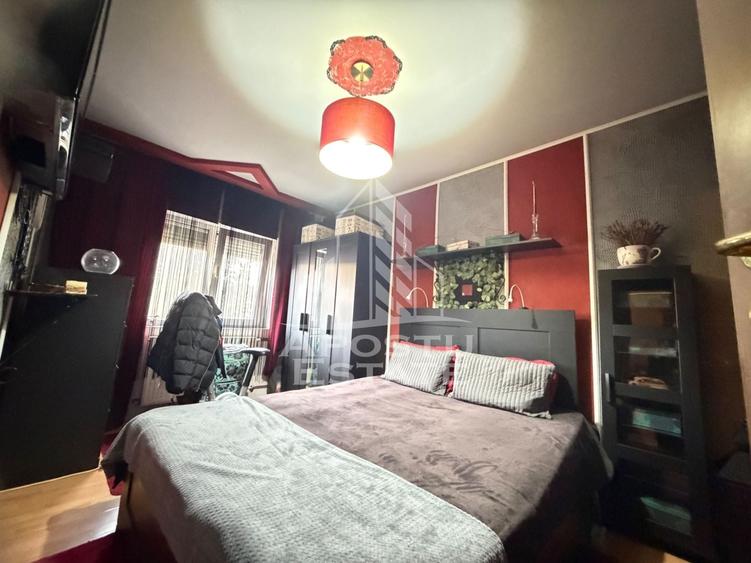 Apartament cu 2 camere semidecomandat în Bucovina