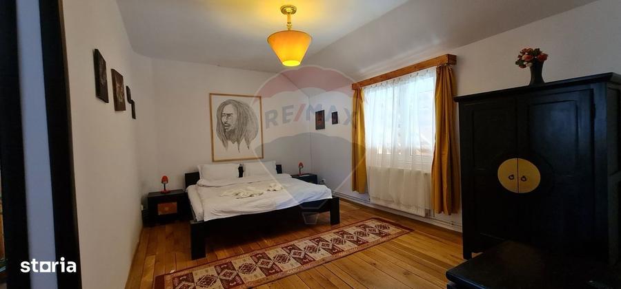 Spațiu comercial, de 710 mp, în Bazna