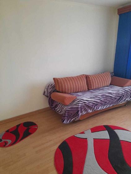 Garsonieră decomandată în Schela Cladovei