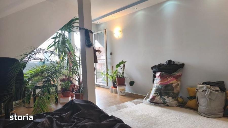 Casă cu 3 camere cu Teren 828 Mp în Șoimuș