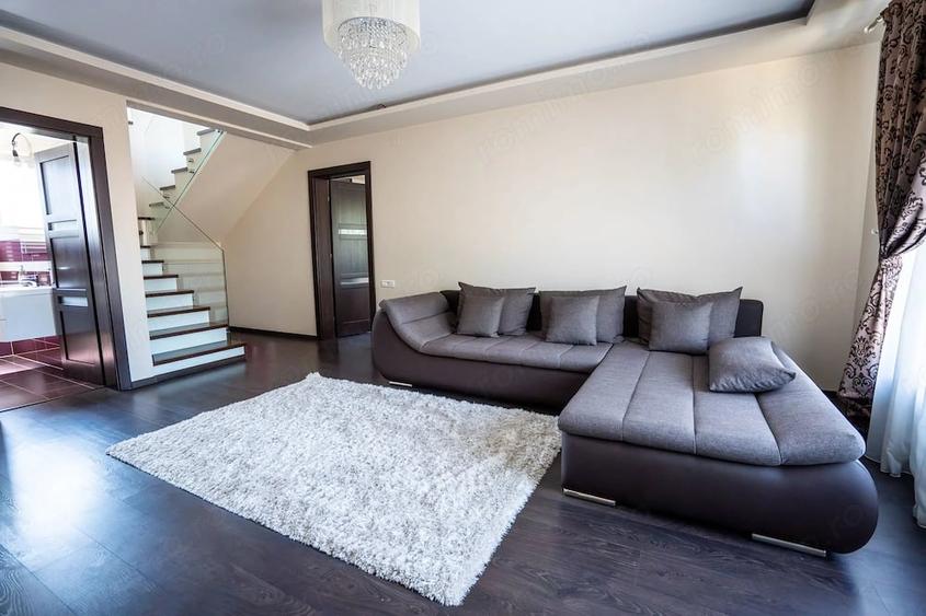 Casa Episcopia cu 774 mp terem, 4 dormotoare - 6