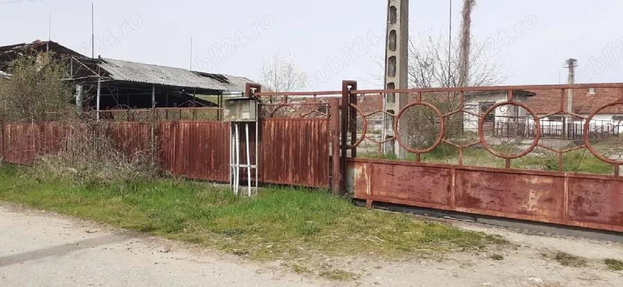 Spațiu comercial, de 4,500 mp, în Șirineasa