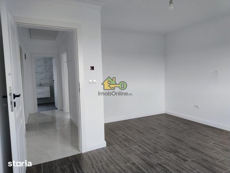Casă cu 4 camere cu Teren 300 Mp în Șag