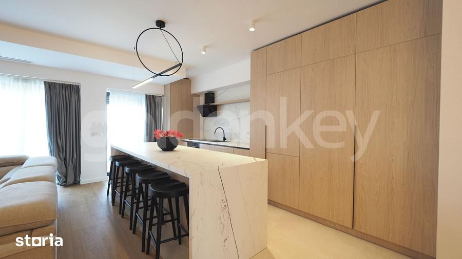 Apartament cu 4 camere în Herăstrău